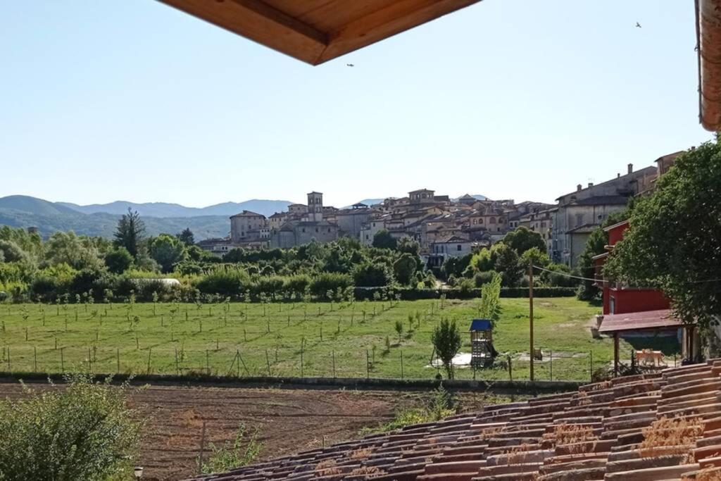 La Casa Ai Pozzi Apartment Rieti Bagian luar foto